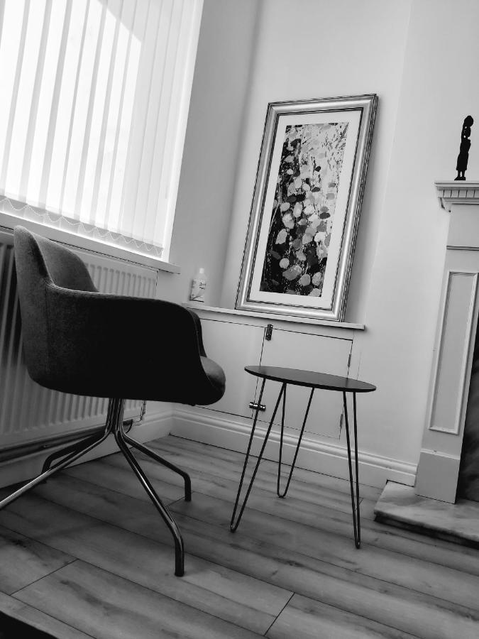Gorgeous Stylish Cheri Victorian House In Manchester Villa Eksteriør billede