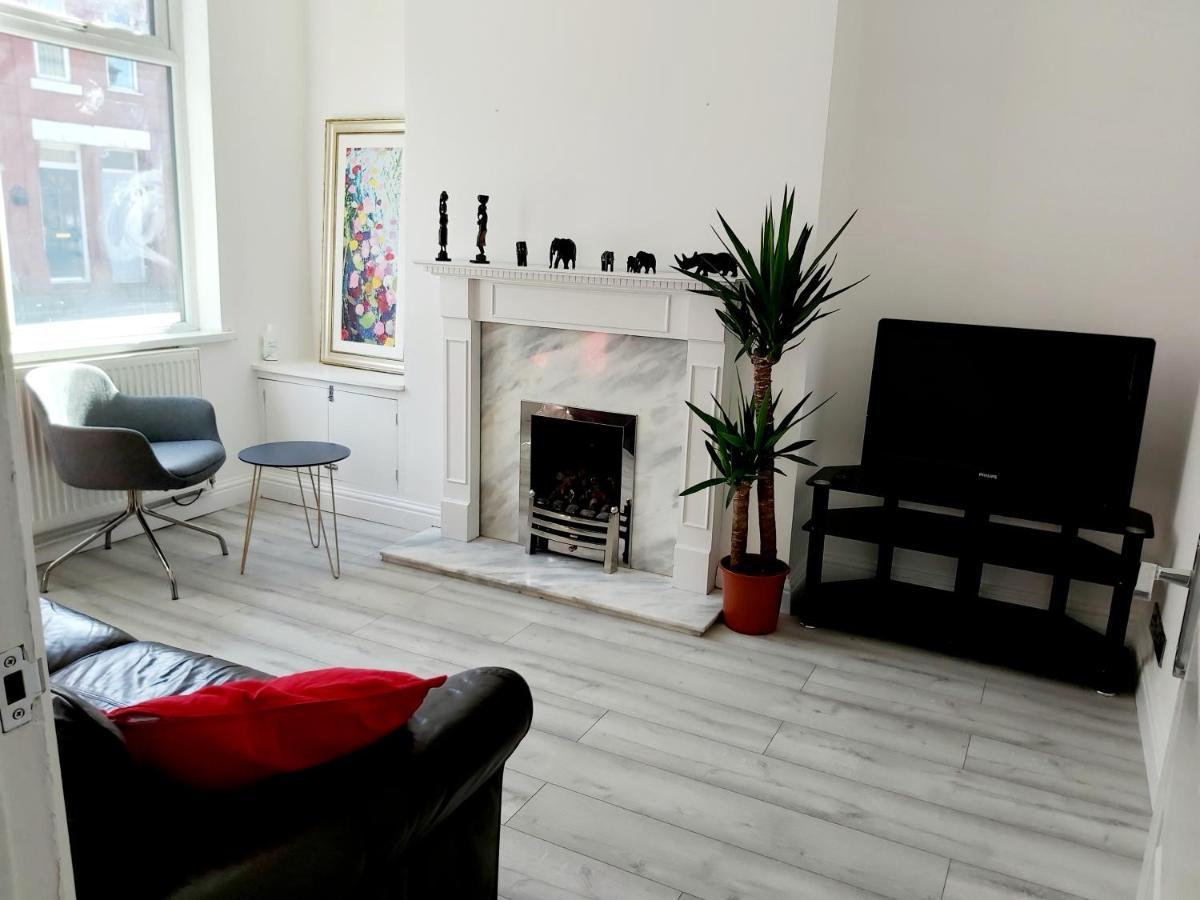 Gorgeous Stylish Cheri Victorian House In Manchester Villa Eksteriør billede